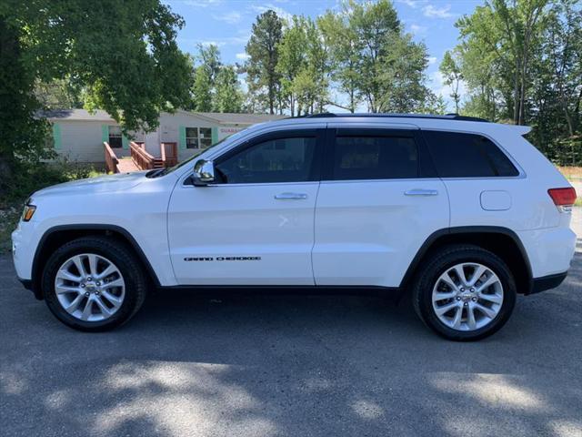 used 2017 Jeep Grand Cherokee car, priced at $14,999