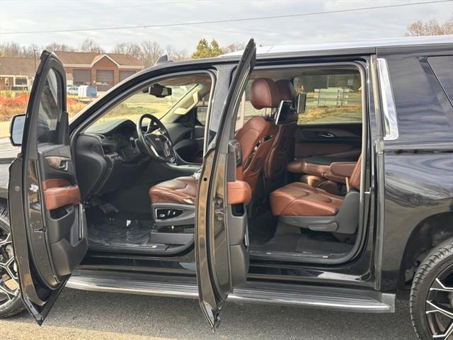 used 2015 Cadillac Escalade ESV car, priced at $21,990