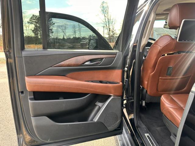 used 2015 Cadillac Escalade ESV car, priced at $21,990