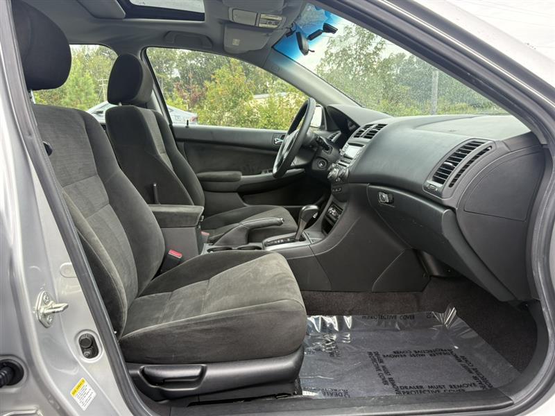 used 2007 Honda Accord car, priced at $5,999