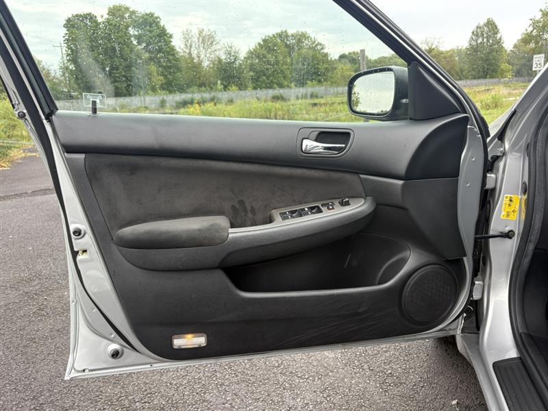 used 2007 Honda Accord car, priced at $5,999