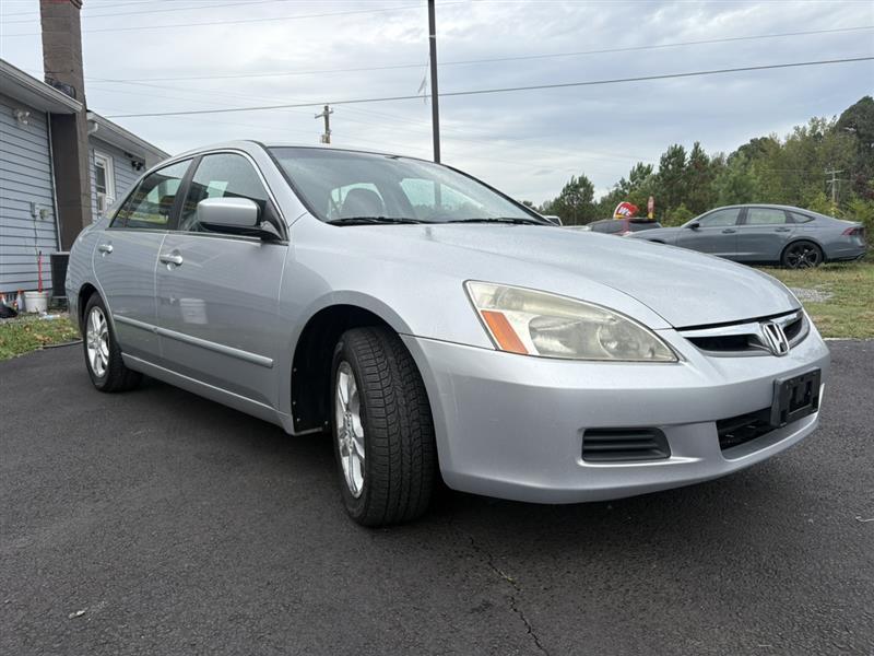 used 2007 Honda Accord car, priced at $5,999