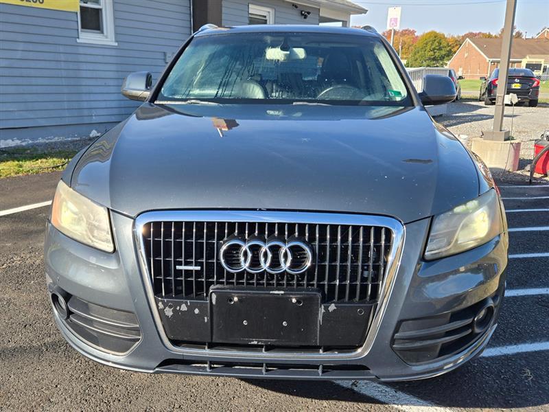 used 2009 Audi Q5 car, priced at $3,750