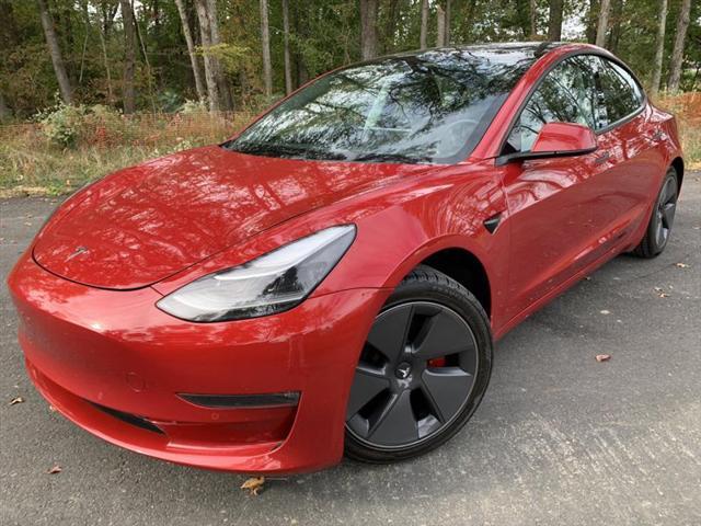 used 2021 Tesla Model 3 car, priced at $29,995