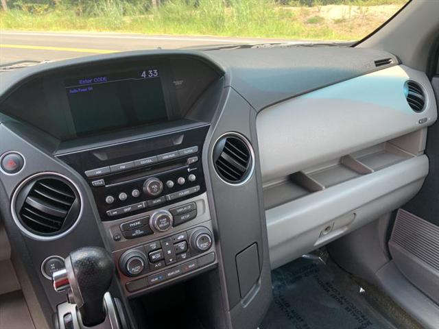 used 2013 Honda Pilot car, priced at $7,999