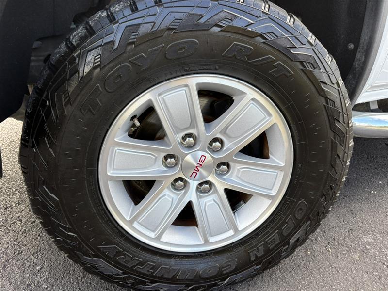 used 2015 GMC Sierra 1500 car, priced at $16,999