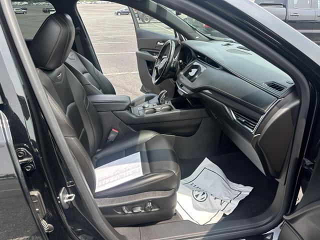 used 2019 Cadillac XT4 car, priced at $19,995