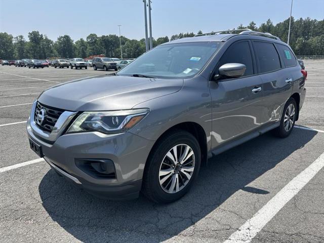 used 2017 Nissan Pathfinder car, priced at $7,999