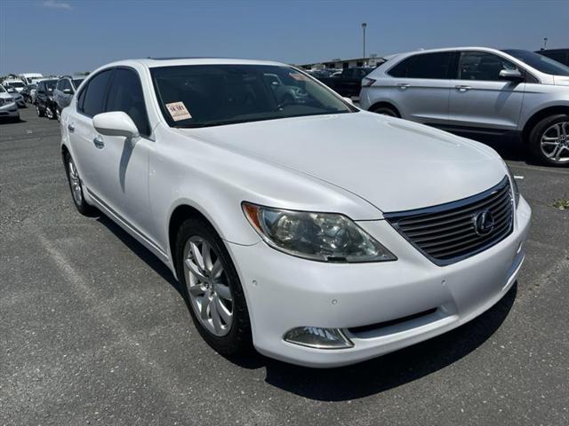 used 2007 Lexus LS 460 car, priced at $11,990