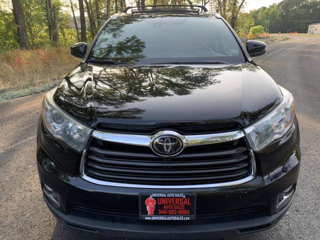 used 2015 Toyota Highlander car, priced at $15,999