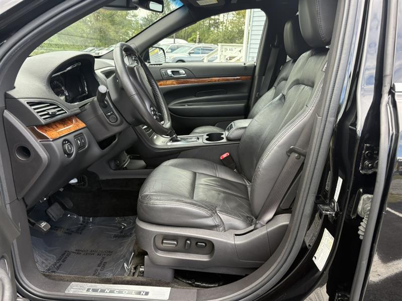 used 2017 Lincoln MKT car, priced at $6,799