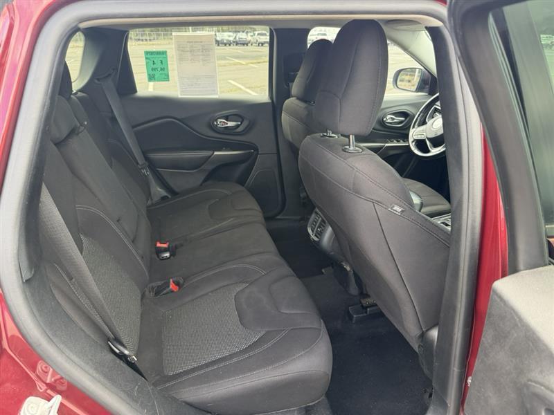 used 2020 Jeep Cherokee car, priced at $13,999
