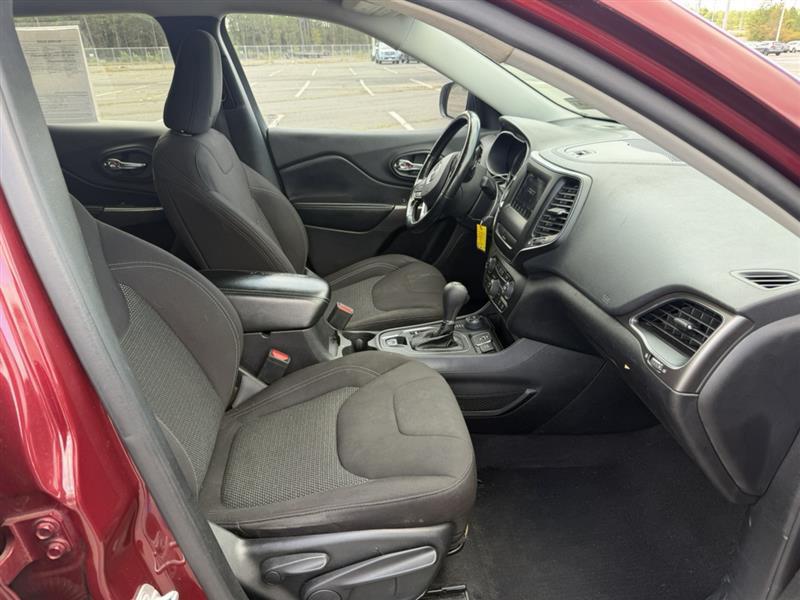 used 2020 Jeep Cherokee car, priced at $13,999