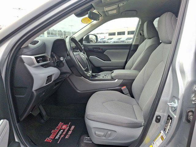 used 2023 Toyota Highlander car, priced at $33,771