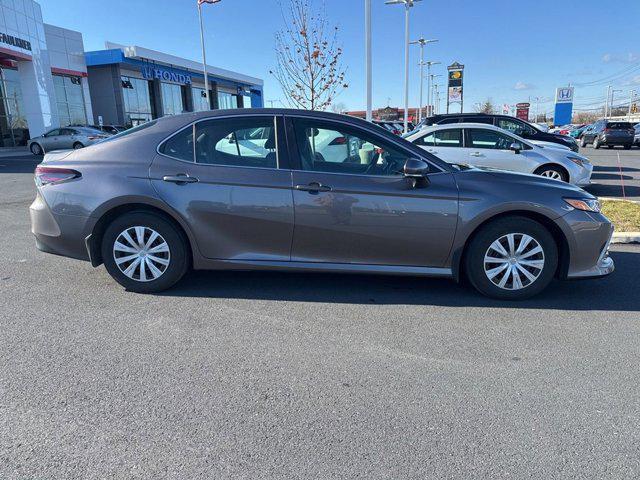 used 2024 Toyota Camry Hybrid car, priced at $27,721