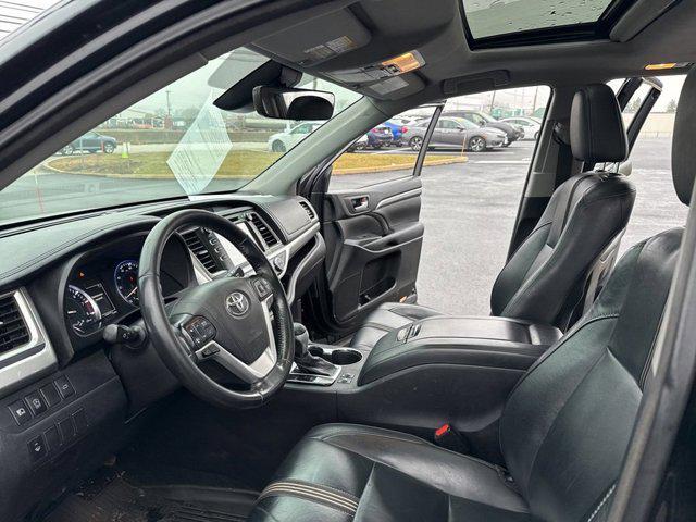 used 2017 Toyota Highlander car, priced at $21,531