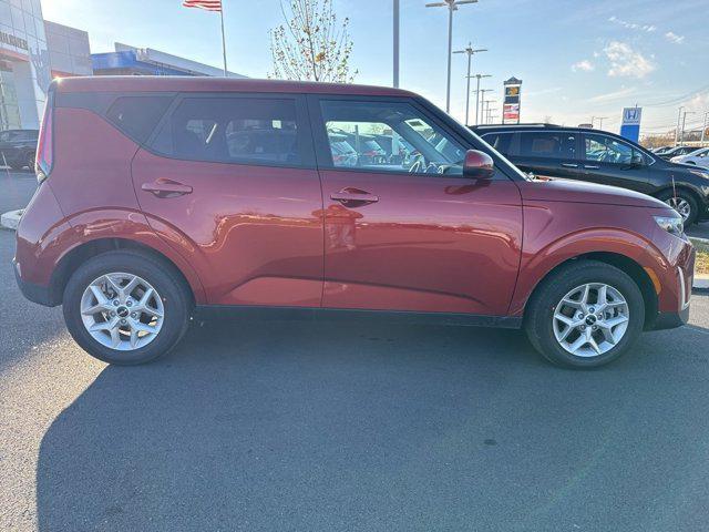 used 2025 Kia Soul car, priced at $19,347