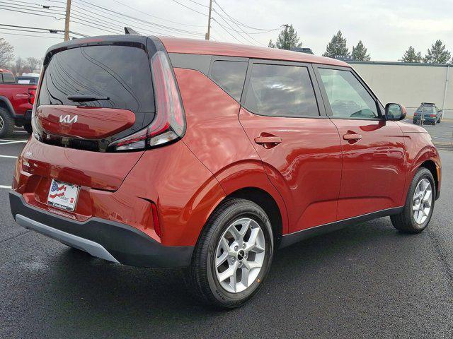 used 2025 Kia Soul car, priced at $18,721