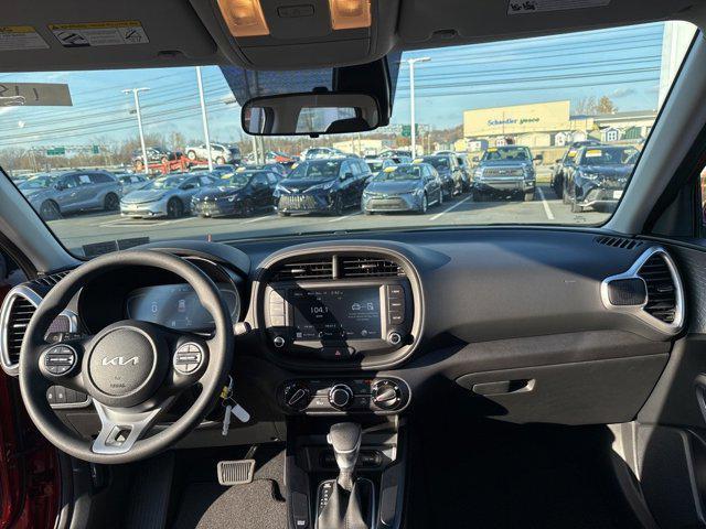 used 2025 Kia Soul car, priced at $19,347