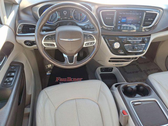 used 2017 Chrysler Pacifica car, priced at $12,971