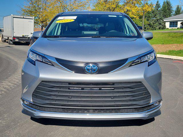 used 2023 Toyota Sienna car, priced at $42,981