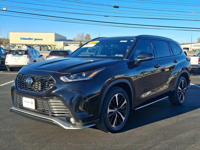 used 2022 Toyota Highlander car, priced at $35,941