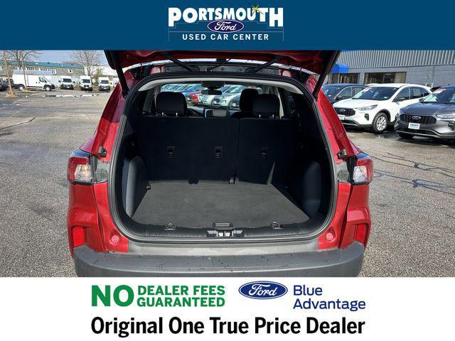 used 2022 Ford Escape car, priced at $25,995