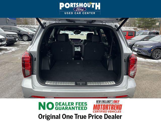 used 2024 Hyundai Palisade car, priced at $42,795