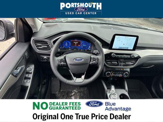 used 2022 Ford Escape car, priced at $25,995