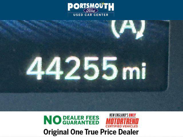 used 2023 Hyundai Santa Fe car, priced at $24,995