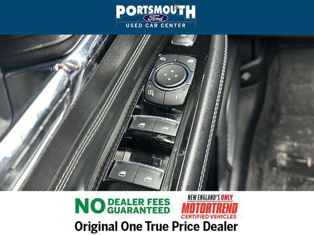 used 2022 Lincoln Corsair car, priced at $31,495