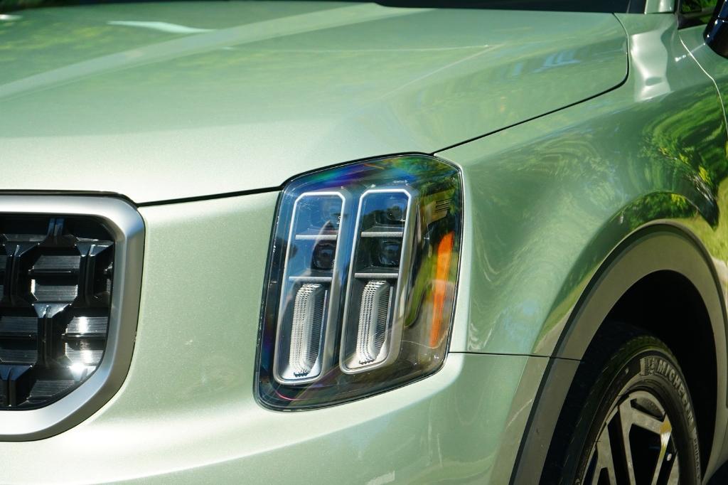 used 2023 Kia Telluride car, priced at $37,600