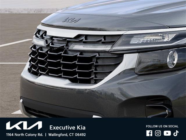 new 2025 Kia Seltos car, priced at $28,199
