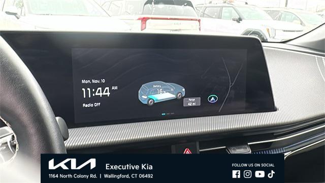 used 2023 Kia EV6 car, priced at $29,994