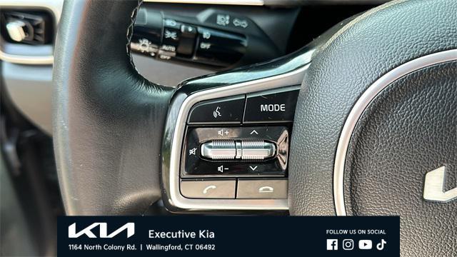 used 2022 Kia Sorento car, priced at $31,858