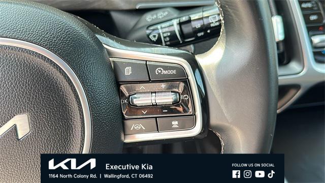 used 2022 Kia Sorento car, priced at $31,858