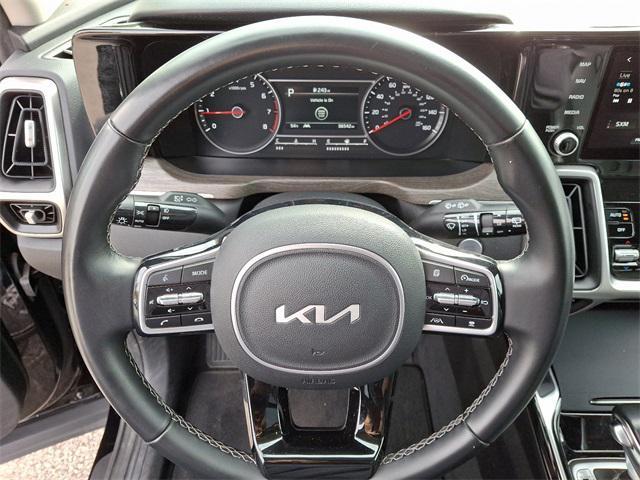 used 2022 Kia Sorento car, priced at $28,728