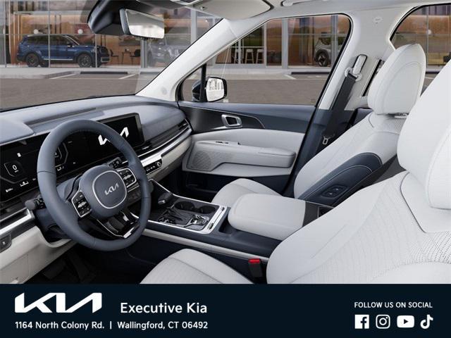 new 2025 Kia Carnival car, priced at $54,396