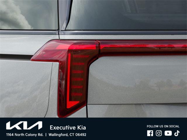 new 2025 Kia Carnival car, priced at $49,615
