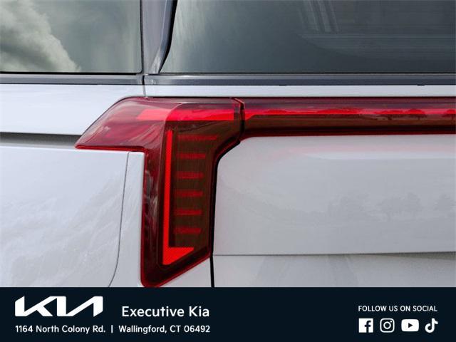 new 2025 Kia Carnival car, priced at $52,227