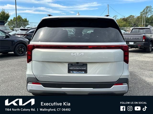 used 2025 Kia Carnival car, priced at $39,989