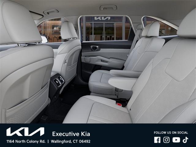 new 2025 Kia Sorento Hybrid car, priced at $39,827