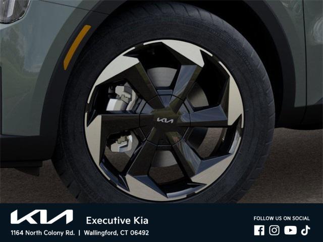 new 2025 Kia Sorento Hybrid car, priced at $38,454