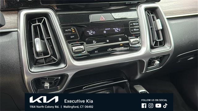 used 2023 Kia Sorento car, priced at $26,987