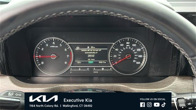 used 2023 Kia Sorento car, priced at $26,987