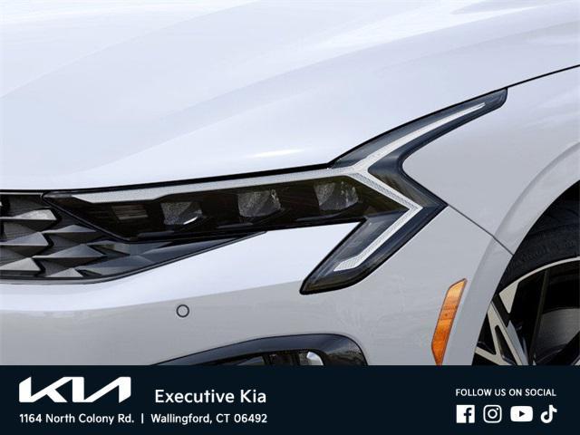 new 2025 Kia K5 car, priced at $33,200