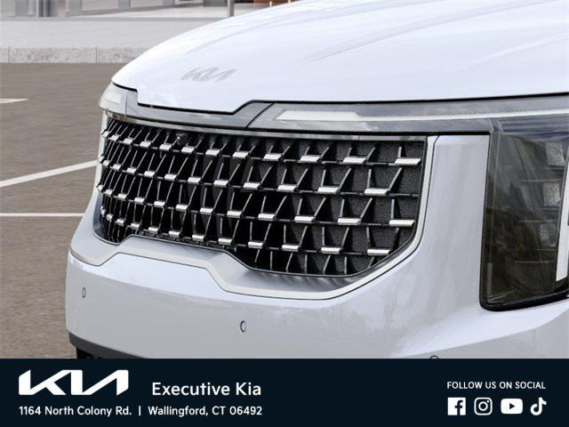 new 2025 Kia Carnival Hybrid car, priced at $51,807