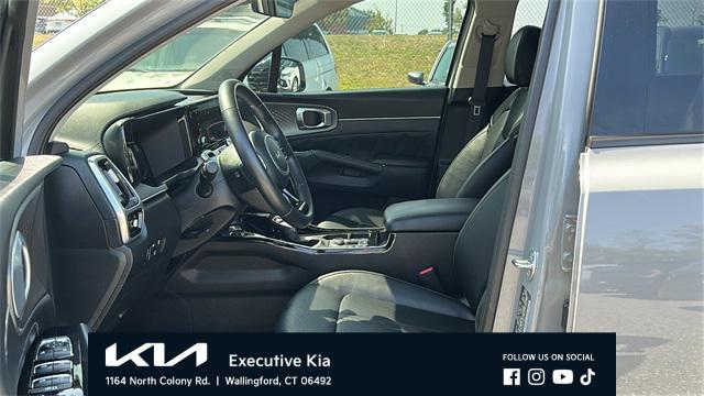 used 2023 Kia Sorento car, priced at $32,831