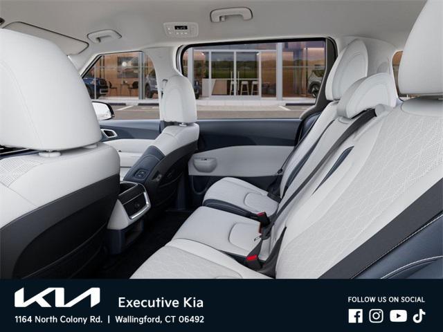 new 2025 Kia Carnival car, priced at $42,036