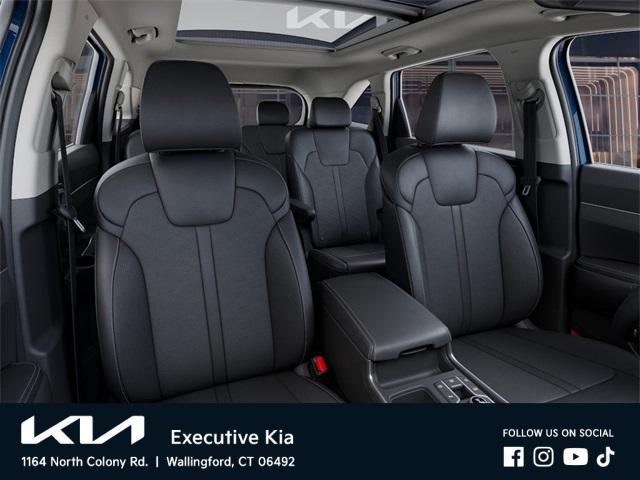 new 2025 Kia Sorento Hybrid car, priced at $43,095